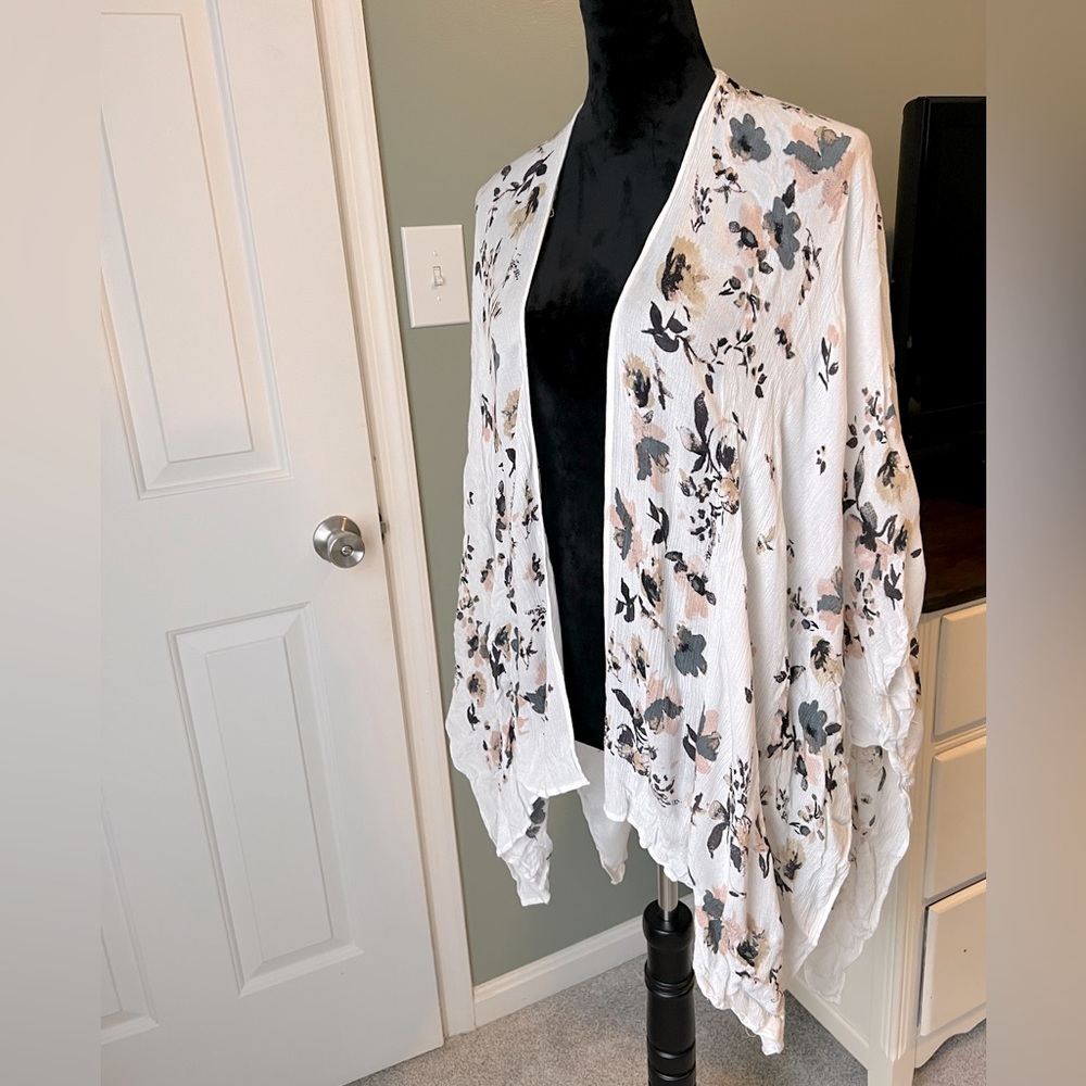 Max Studio Floral Kimono OSFA